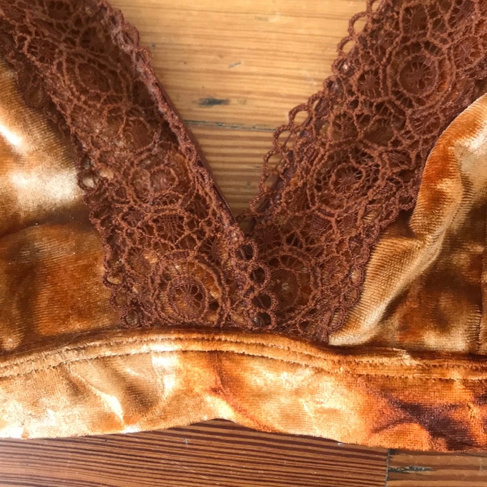 Xhiliration velvet/lace orange bralette size S - Picture 3 of 5